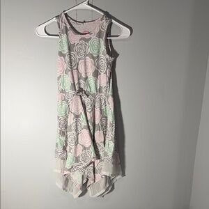 Faded Glory Gray and White Floral Patterned Dress Size Medium 7-8